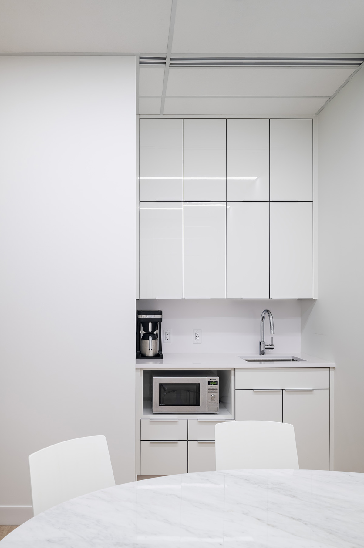 Lunch room facing kitchen